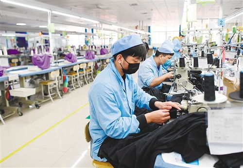 紡織服裝及日用品銷售呈現新趨勢，數字經濟與消費升級雙輪驅動產業變革